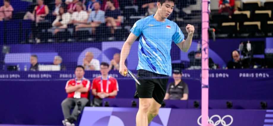 Badminton: Singapore’s Loh Kean Yew upsets world number 6 Li, advances to Paris Olympics quarters