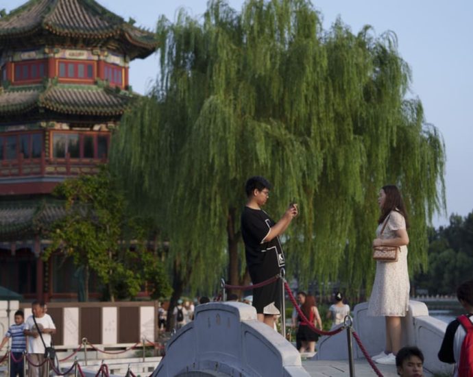 Commentary: Chinese tourists are travelling again, but mostly in their own country