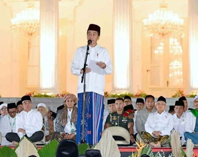 Critics unswayed by Indonesian president Jokowi’s emotional apology; supporters hail ‘statesmanship’