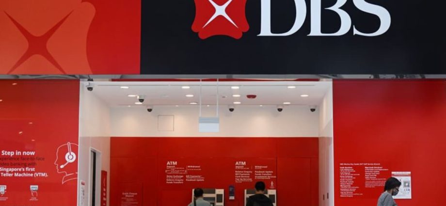 DBS net profit up 4% to S.8 billion in Q2, beats forecast