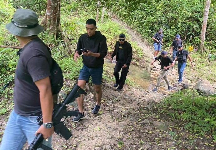 Drug bust at secluded hut in Phuket