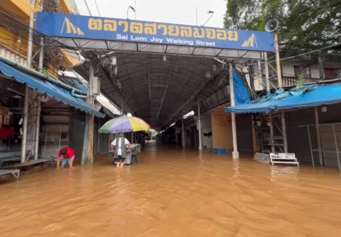 Flooding continues in Chiang Rai