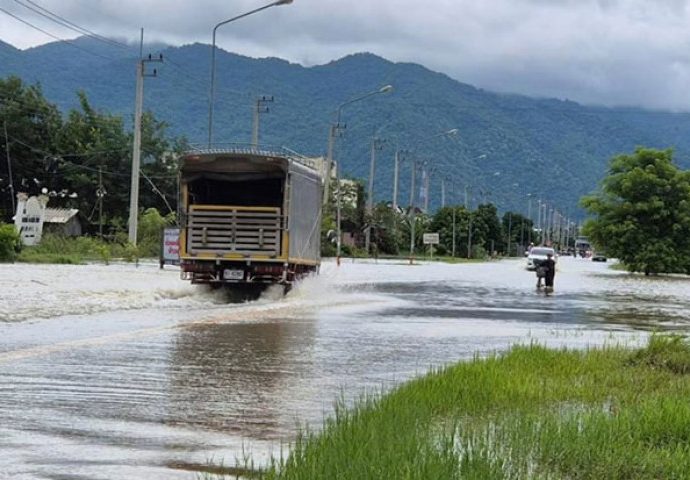 Heavy rain warning, Sukhothai facing flood surge