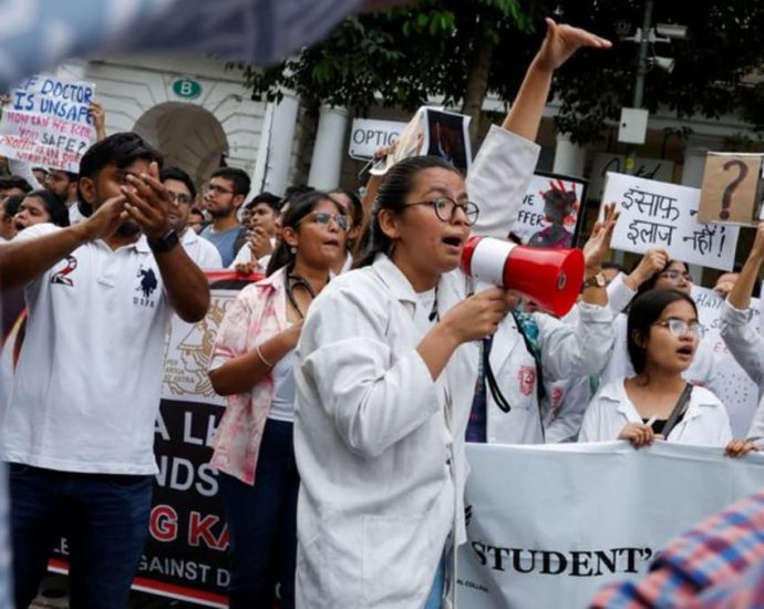 Indian medics refuse to end protests over doctor’s rape and murder
