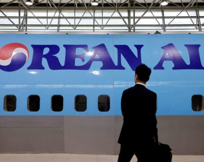 Korean Air cuts hot cup noodles in economy as turbulence rises