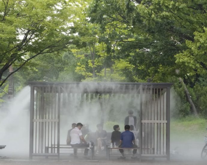 Korean peninsula swelters, Seoul nears ‘tropical nights’ record