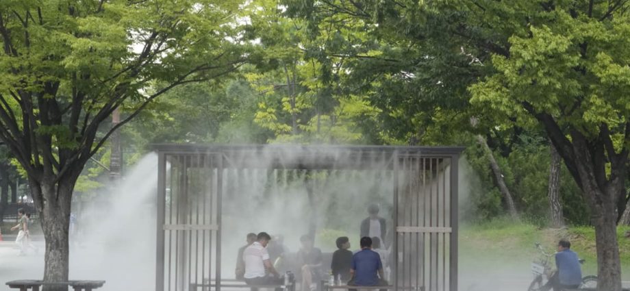 Korean peninsula swelters, Seoul nears ‘tropical nights’ record