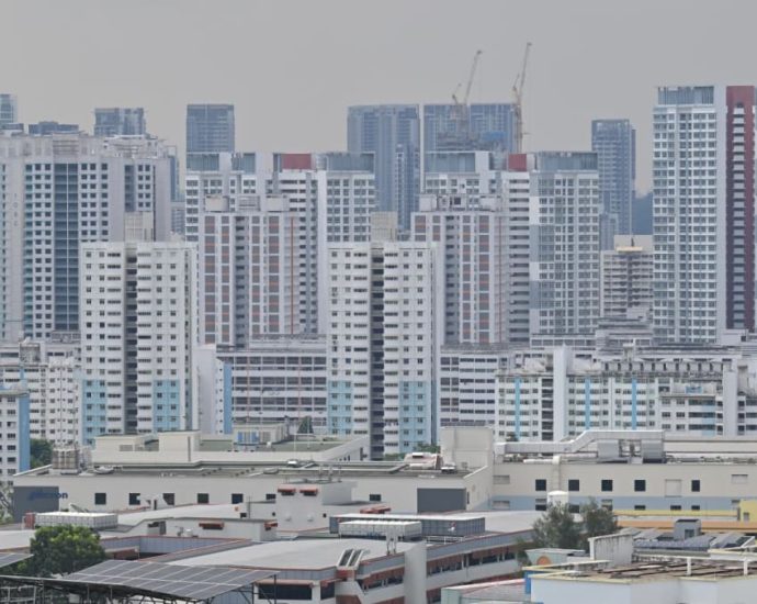 Lower HDB loan limit aimed at encouraging prudent borrowing, dampening higher-end market demand: Desmond Lee