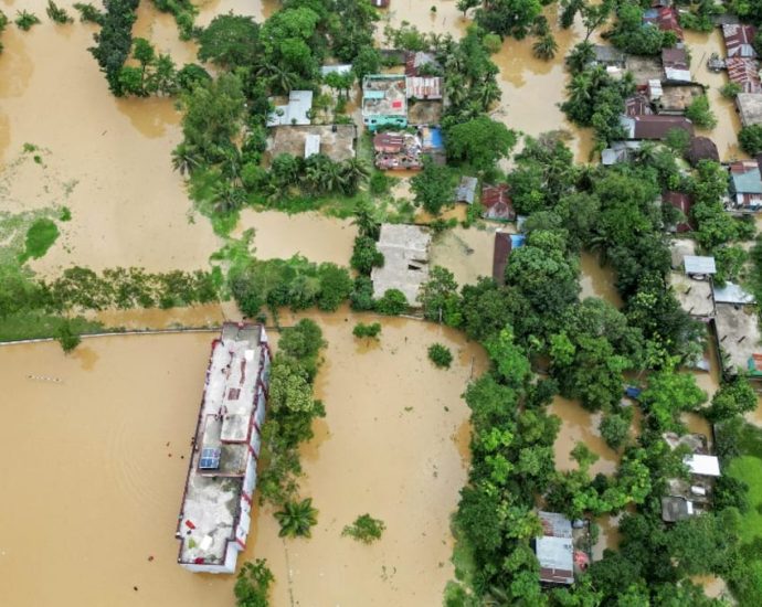 Nearly 300,000 Bangladeshis in emergency shelters after floods