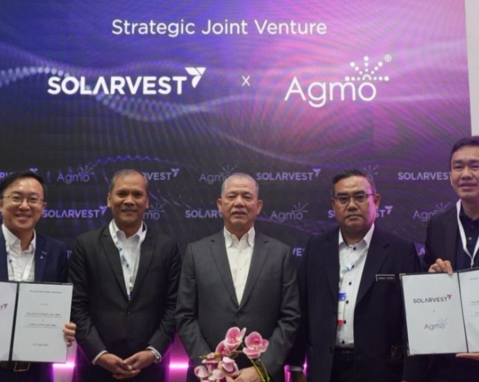 Solvarvest and AGMO form joint venture to lead digital revolution in clean energy sector 