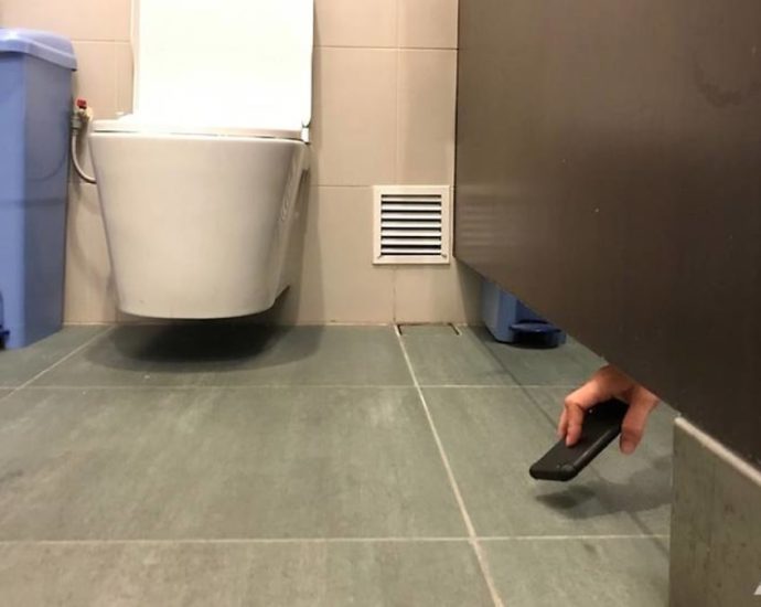Teen who took 101 photos of people using men’s toilets caught by father with 3-year-old son; gets probation