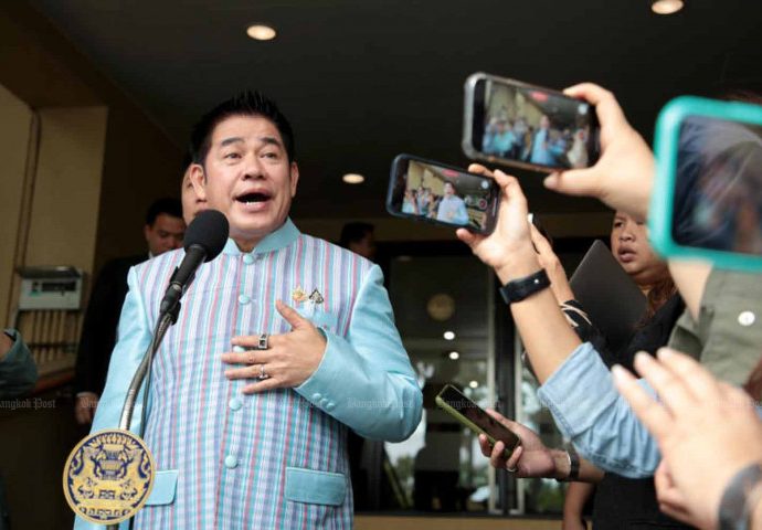 Thamanat threatens to leave Palang Pracharat