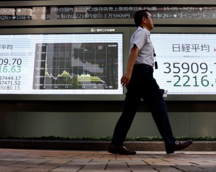 Asia shares dragged by Wall Street dive, bonds bullish