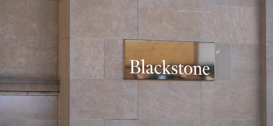 Blackstone and Canada Pension Plan Investment Board agree bn AirTrunk deal | FinanceAsia