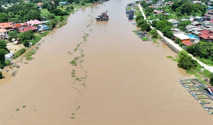 Chao Phraya Dam bursts banks, flooding communities in Ang Thong