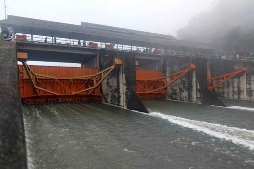 Chiang Mai dam opens spillway for 1st time in years