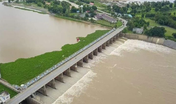 Dam water discharge warning issued