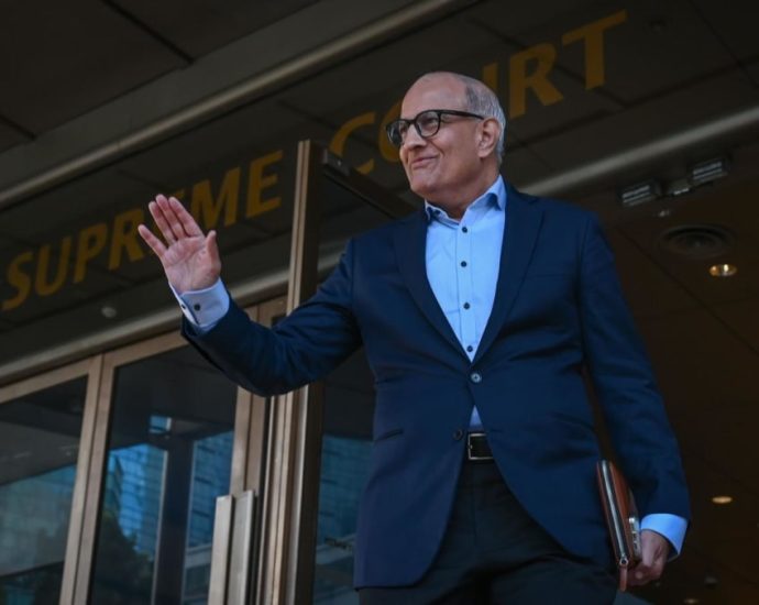 Former transport minister S Iswaran’s trial moved back 2 weeks to Sep 24
