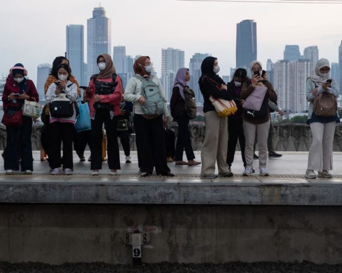 Indonesia’s middle class lament ‘worsening’ plight, as sharp drop in their population sets off economic alarm bell