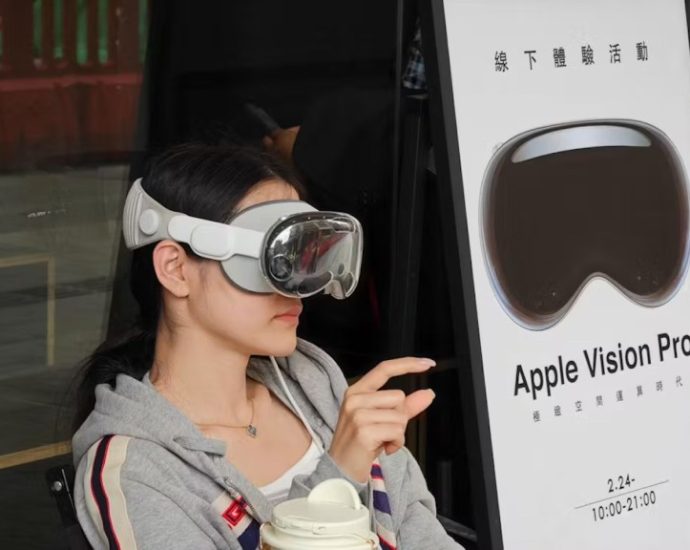 Meta’s Orion smart glasses looking for next ‘iPhone moment’ – Asia Times