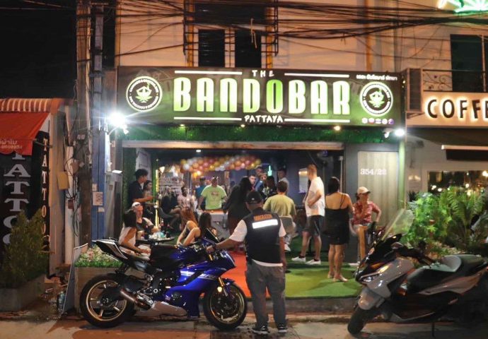 Pattaya pub raid nets illegal Canadian DJ, sword-carrying Briton
