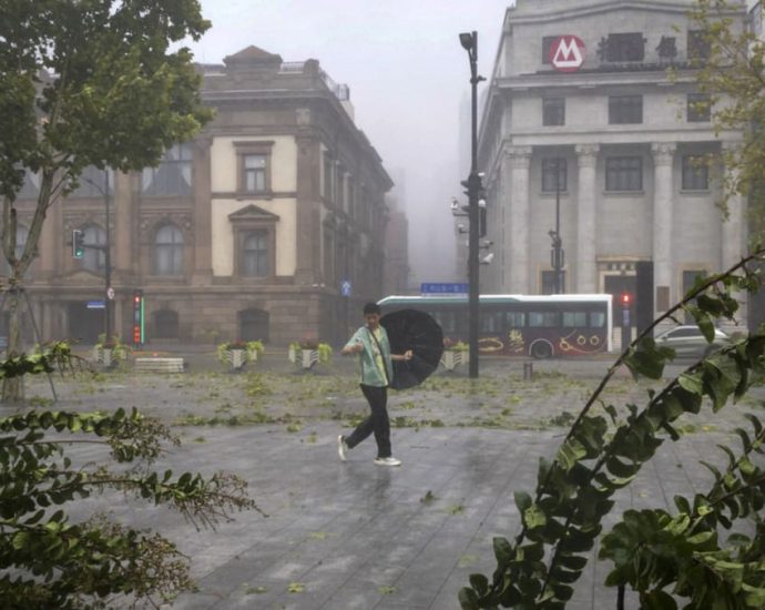 Shanghai hit by second typhoon days after historic storm