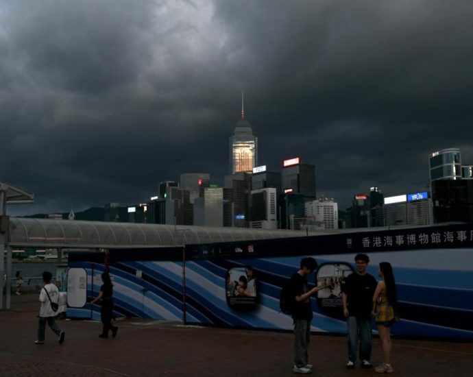 Super Typhoon Yagi slams into southern China