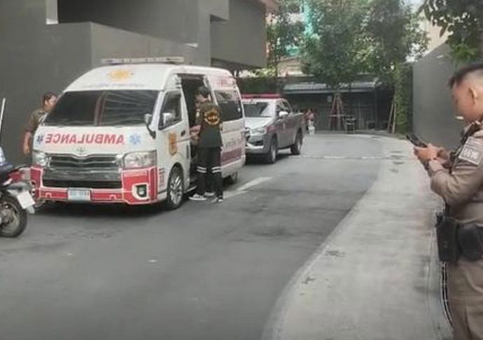 Woman falls to death from Huai Khwang condo