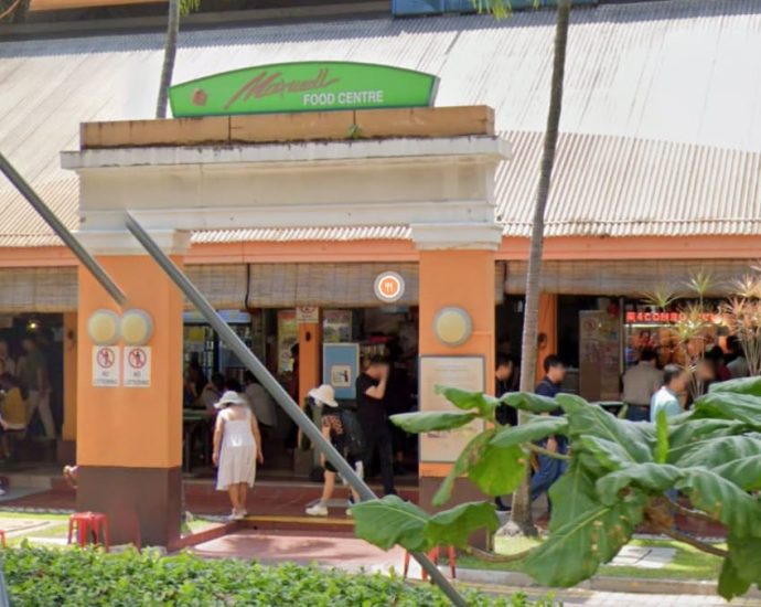 Woman stabbed to death at Maxwell Food Centre; man to be charged with murder