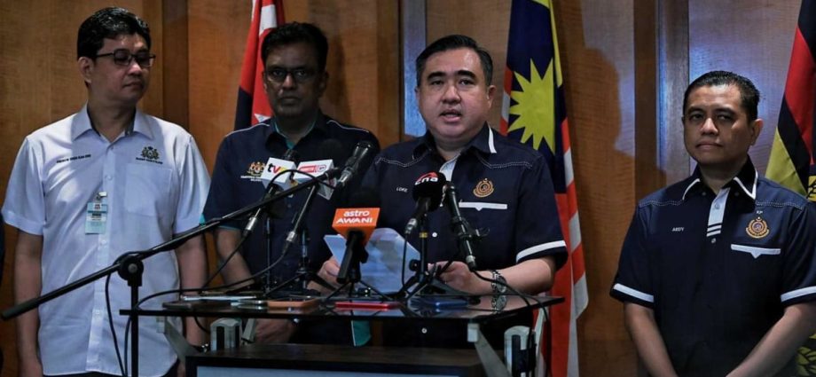 JB malls to house more VEP centres, with 50 Singapore drivers warned for failing to register: Malaysia transport minister