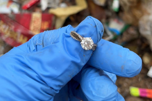 Lost diamond ring found in landfill after 30-hour search