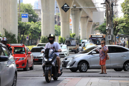 Overpass removal talks to clear way for new rail line