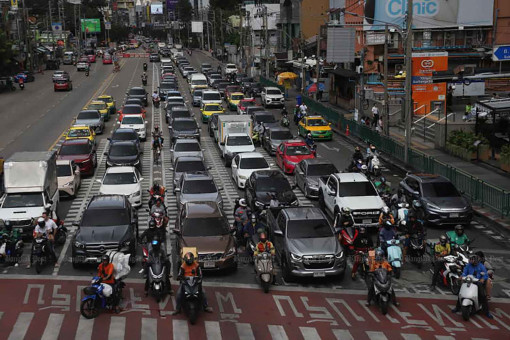 People’s Party opposes govt’s Bangkok congestion fee plan