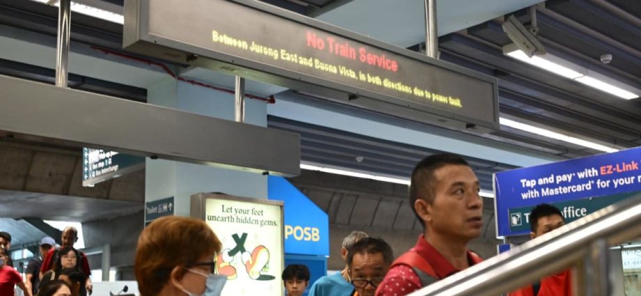 Public transport service levels and disruptions should be separate from fare reviews: Chee Hong Tat
