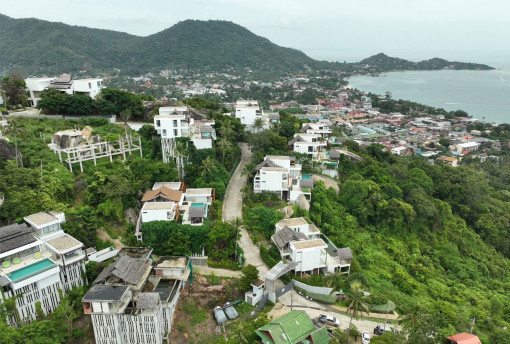 Samui villa demolition runs into hurdles