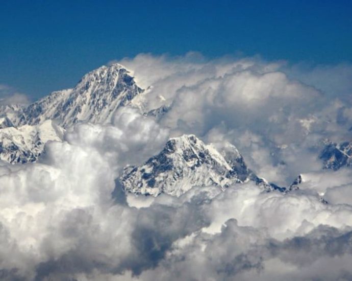 Scientists explain Mount Everest’s anomalous growth