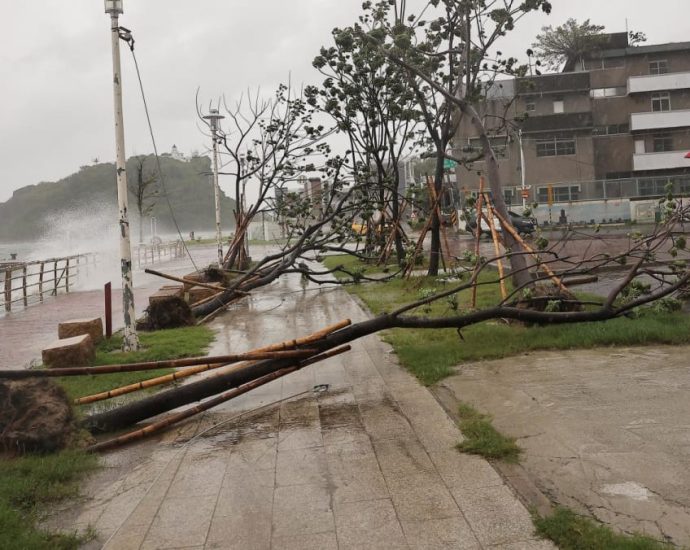 Taiwan girds for weakening Typhoon Krathon, shuts down for second day