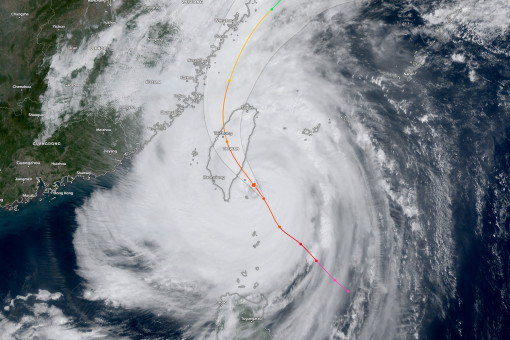 Thai Airways cancels Taipei flights as typhoon strikes