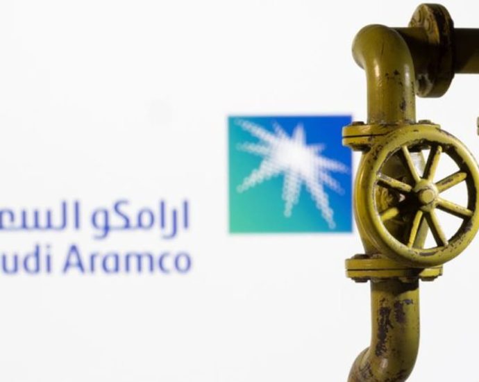 Vietnam says Saudi Aramco wants to invest in oil refining, petrol distribution