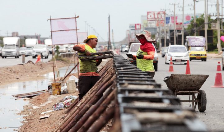 Bangkok postpones plan to close major road