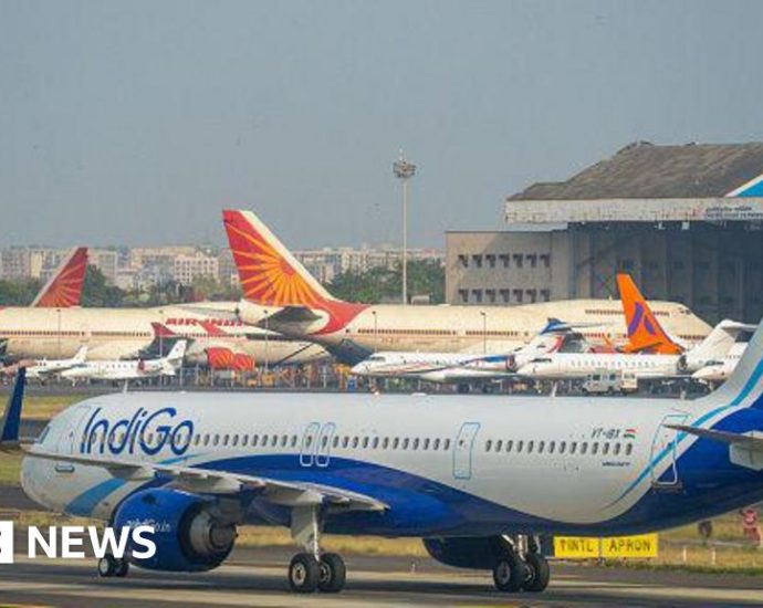 Indian airlines hit by nearly 1,000 hoax bomb threats in 2024