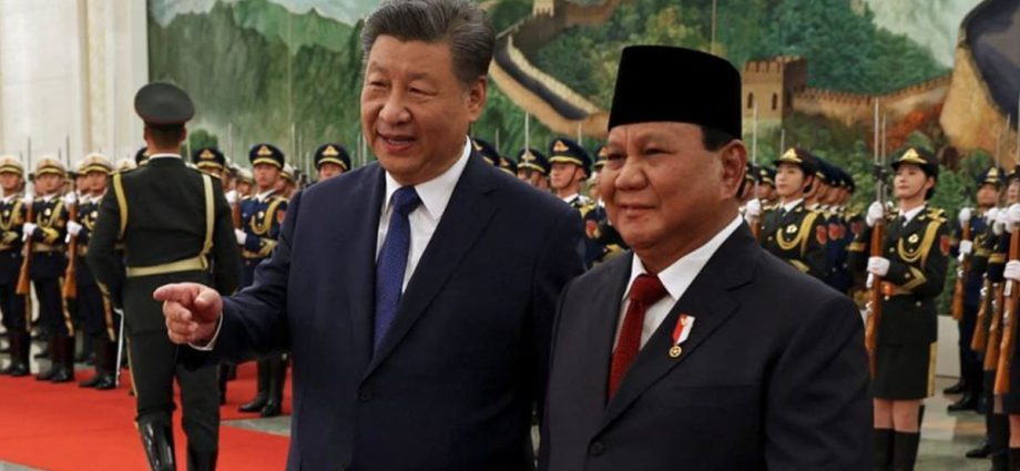 Indonesian president says he will safeguard sovereignty in South China Sea