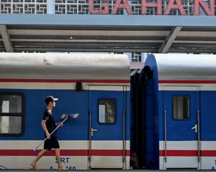 Vietnam to build US billion high-speed railway connecting Hanoi, Ho Chi Minh City