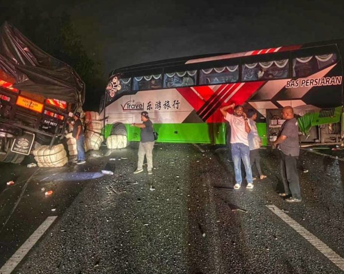 2-year-old boy among 7 killed in Melaka multi-vehicle crash on North-South Expressway