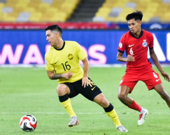 Football: Singapore hold Malaysia to draw, progress to ASEAN Championship semis