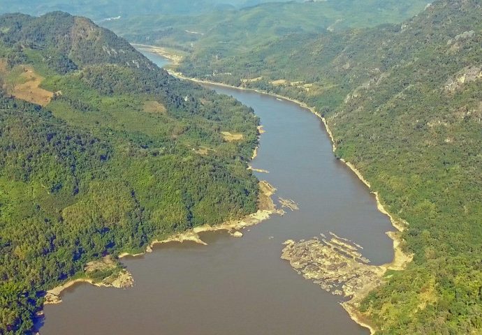 Govt urged to delay dam consultation