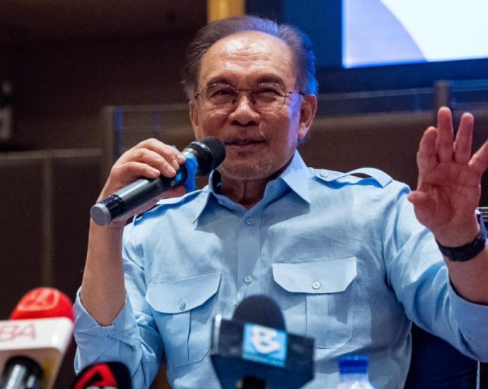 More Malaysians believe country’s going in ‘right direction’, approve of Anwar at 2-year mark as PM: Survey