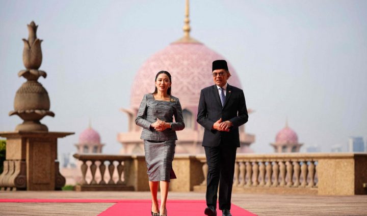PMs bolster Thai-Malaysia ties