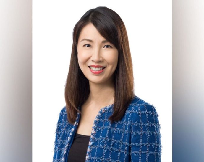 SingPost board member Lim Cheng Cheng resigns