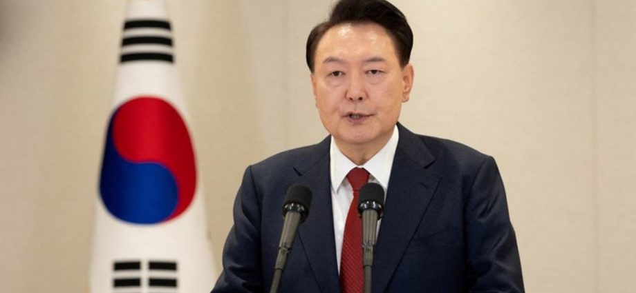 South Korean authorities fail to raid presidential office again: Report